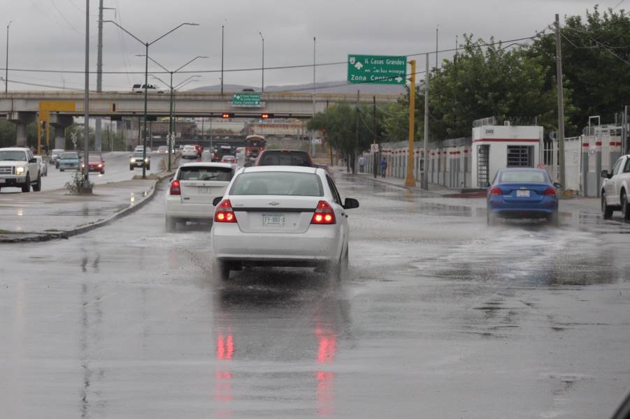 Seguridad Vial pide extremar precauciones ante pronóstico de lluvia en Juárez