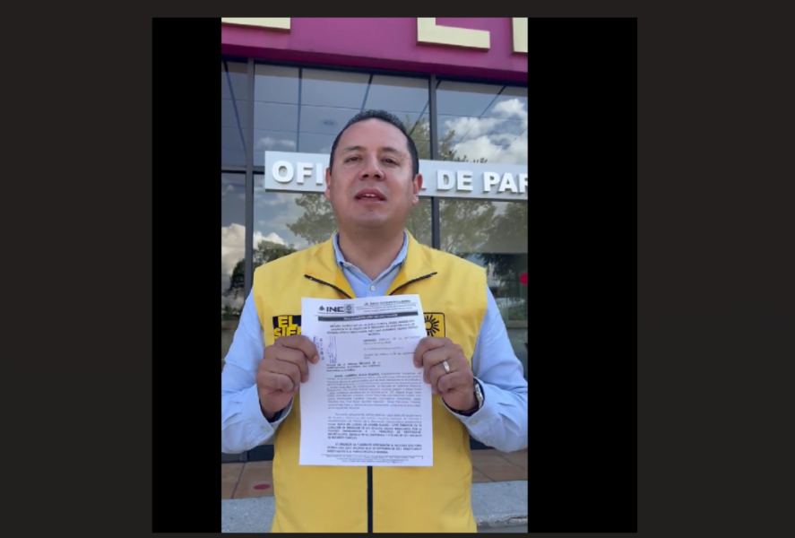 PRD y MC denuncian a AMLO por entrega de bastón de mando a Sheinbaum