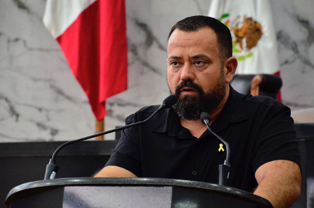 Piden en Congreso mejorar atención de los gobiernos para reparar daños al patrimonio por baches.