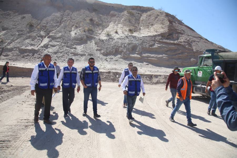 Supervisa Sergio Nevárez obras de la JMAS en el norponiente