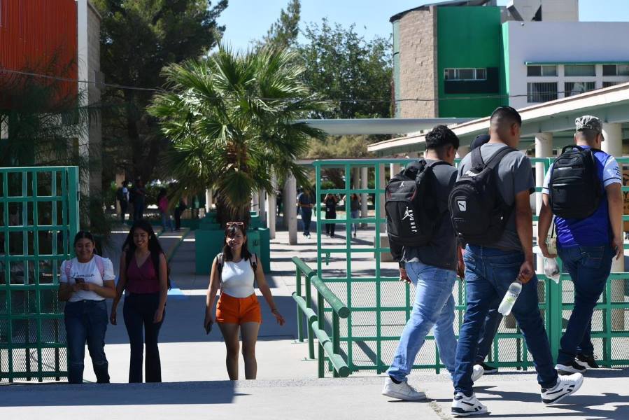 Inician clases cerca de 9 mil estudiantes en la Universidad Tecnológica de Ciudad Juárez
