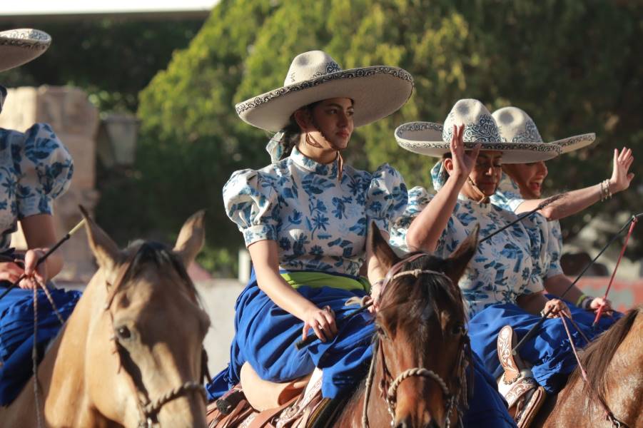 Todo listo para la Gran Charreada y Festival de Escaramuzas