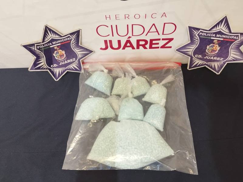 Aseguran aproximadamente 14 mil pastillas de fentanilo, marihuana y dos armas de fuego
