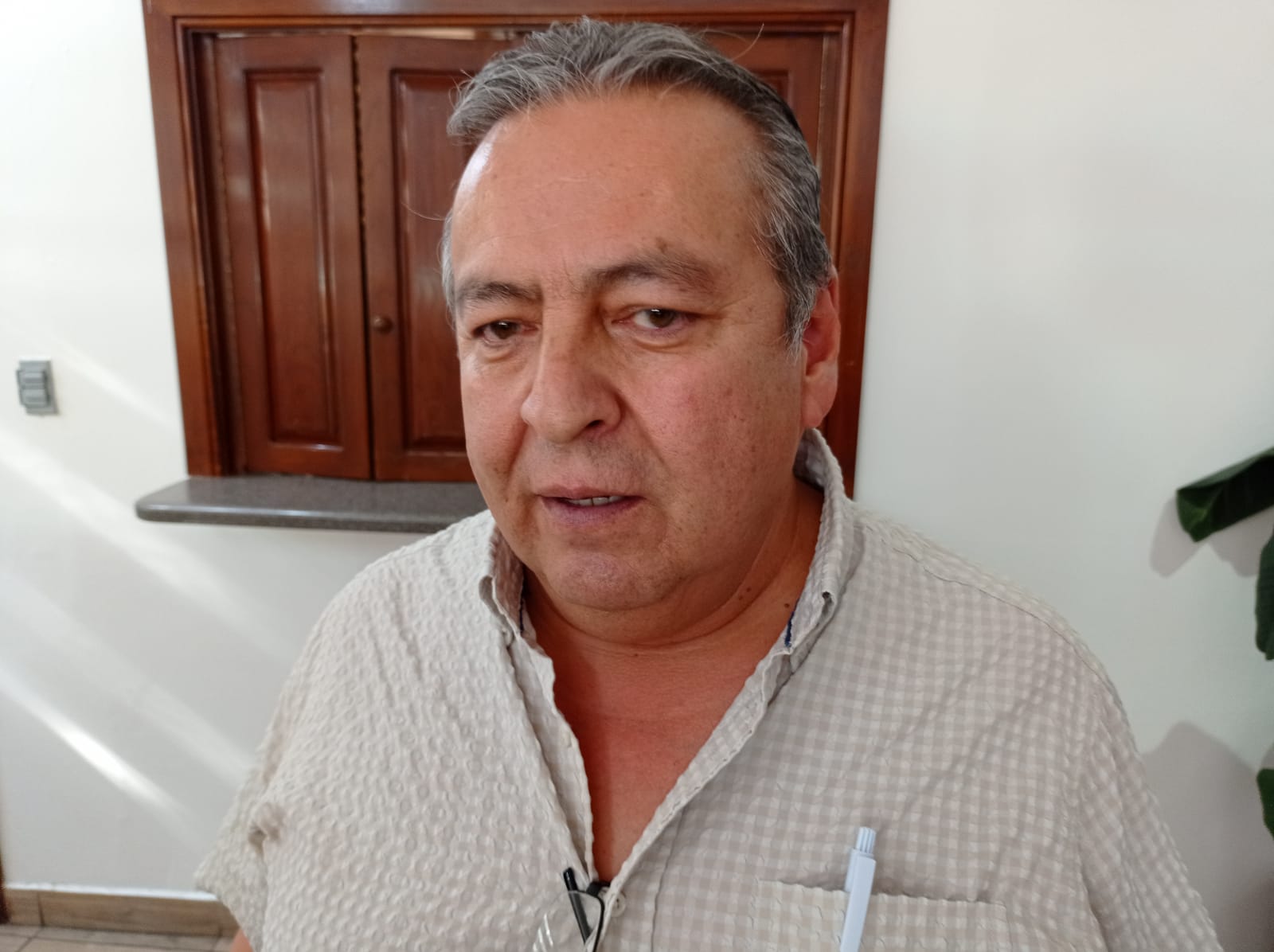 Buscan comerciantes esquema definitivo de importación de vehículos.