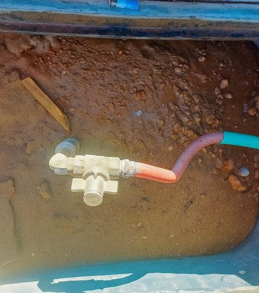 Detectan toma clandestina de agua en Colinas de Juárez; aplican multa por más de 22 mil pesos