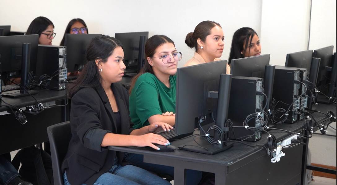 UTCJ estrena laboratorio de alta tecnología para Ingeniería en Logística