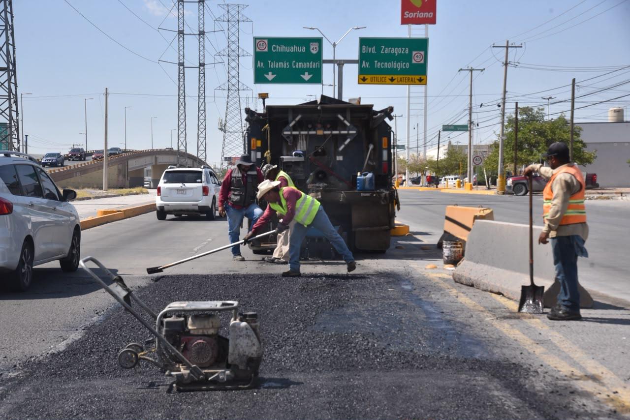 Reportan atención a más de 2 mil baches durante agosto.