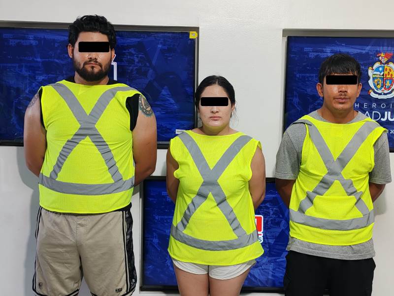 Detienen a tres por presunto tráfico de migrantes y aseguran arma en Lomas de San José