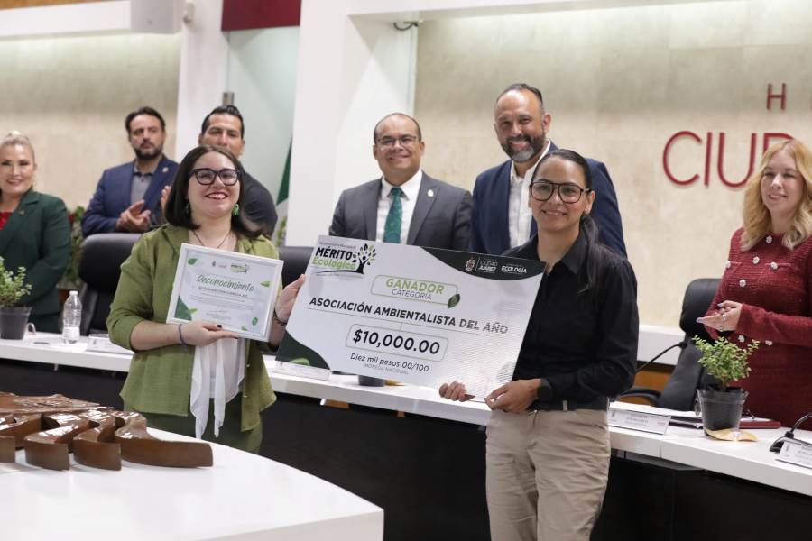 Reconocen a ocho juarenses por acciones a favor del medio ambiente