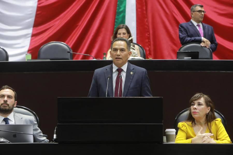 Maestras, policías, médicos y enfermeros deben recibir salarios justos: Alejandro Pérez Cuéllar