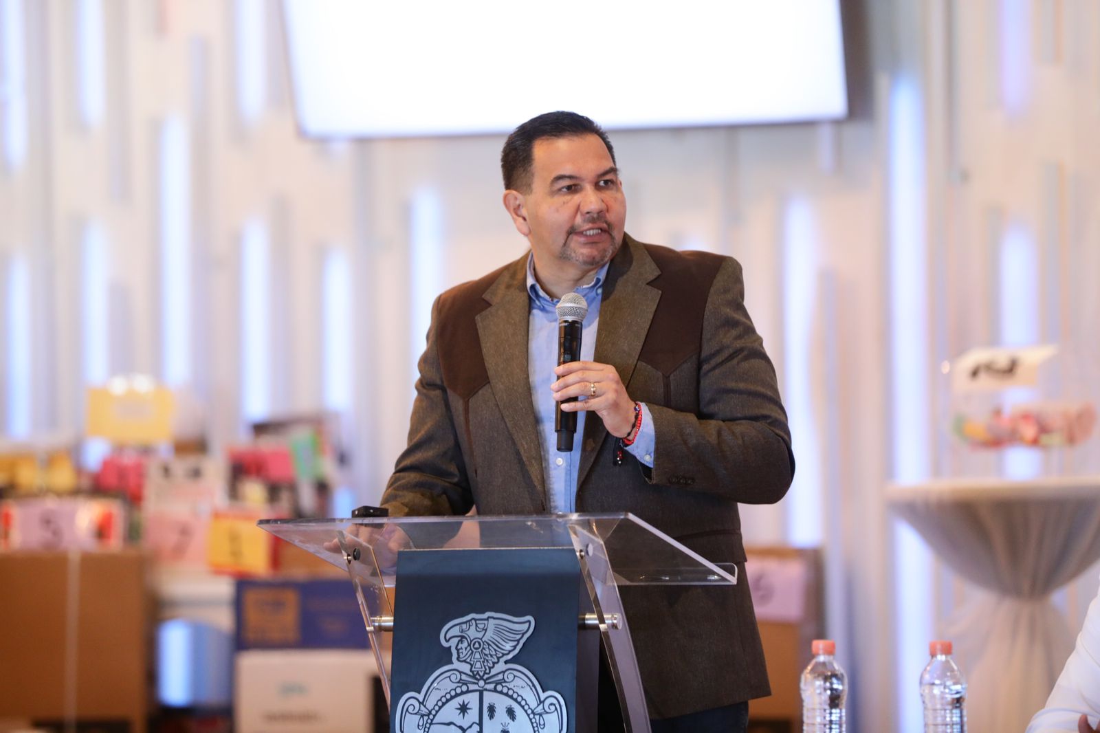 Premian a elementos destacados de Protección Civil.