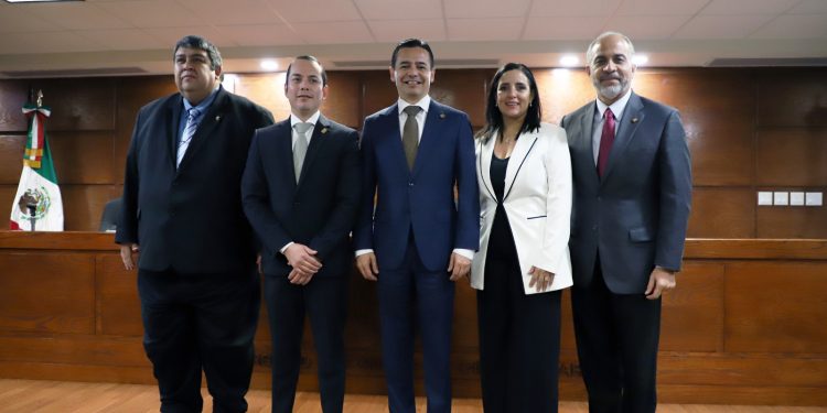 Eligen a directores de institutos en la Universidad Autónoma de Ciudad Juárez.