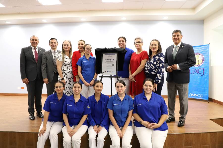 Enfermería y Administración de Empresas de la UACJ licenciaturas de calidad