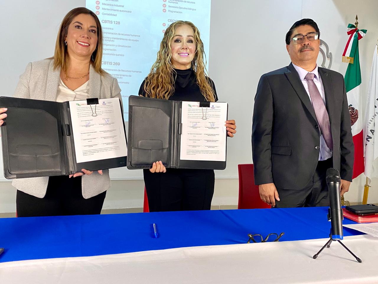 Se suma CECyTECh y DGTI al modelo de Educación Dual.