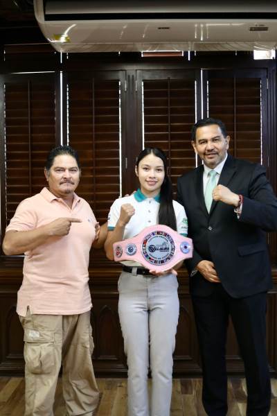 Apoya Municipio a boxeadora para acudir a campeonato mundial
