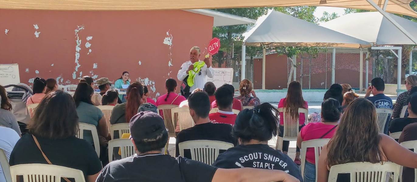 Imparten Vial plática sobre brigadas escolares en el Jardín de Niños “Adolfo López Mateos”