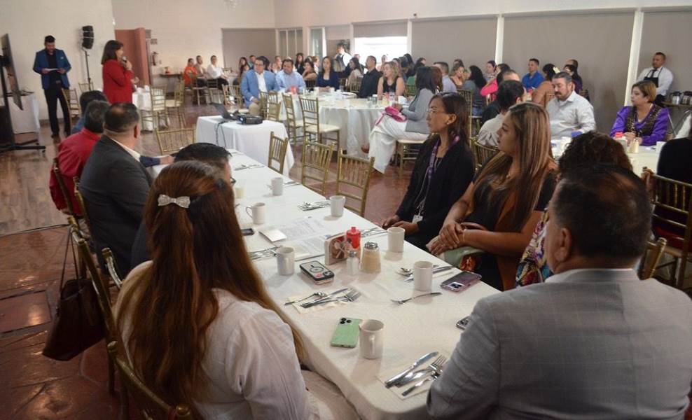 Fortalece Normal Superior programa de tutorías para maestros en formación