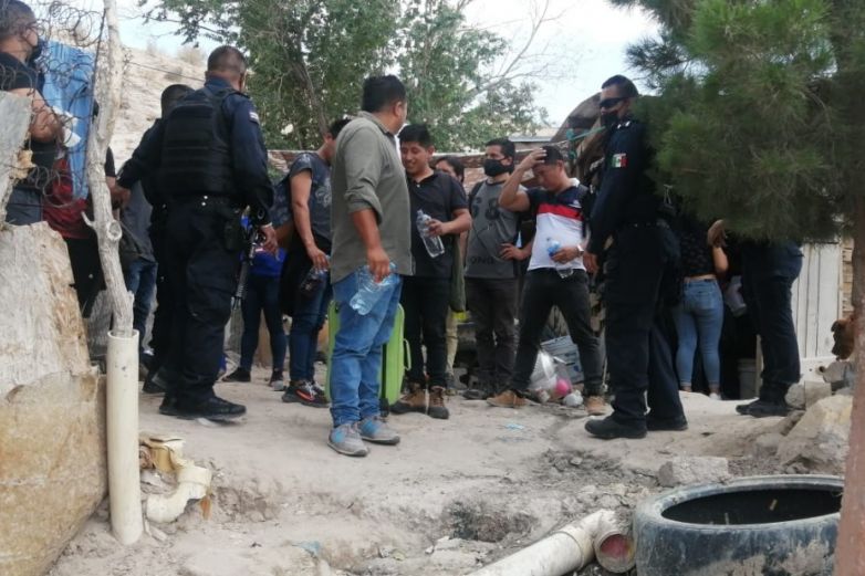 Rescata Seguridad Pública  a 55 migrantes en Rancho Anapra y Lomas del Poleo