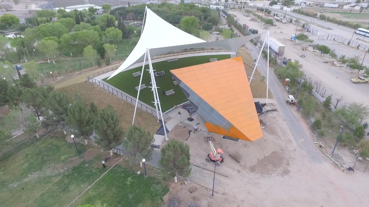 Con veintena de obras embellecen parque Central