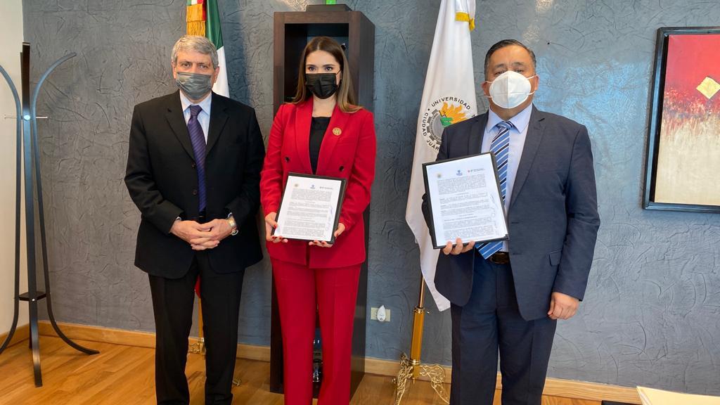 DIF Municipal y la UTCJ refrendan convenio de colaboración