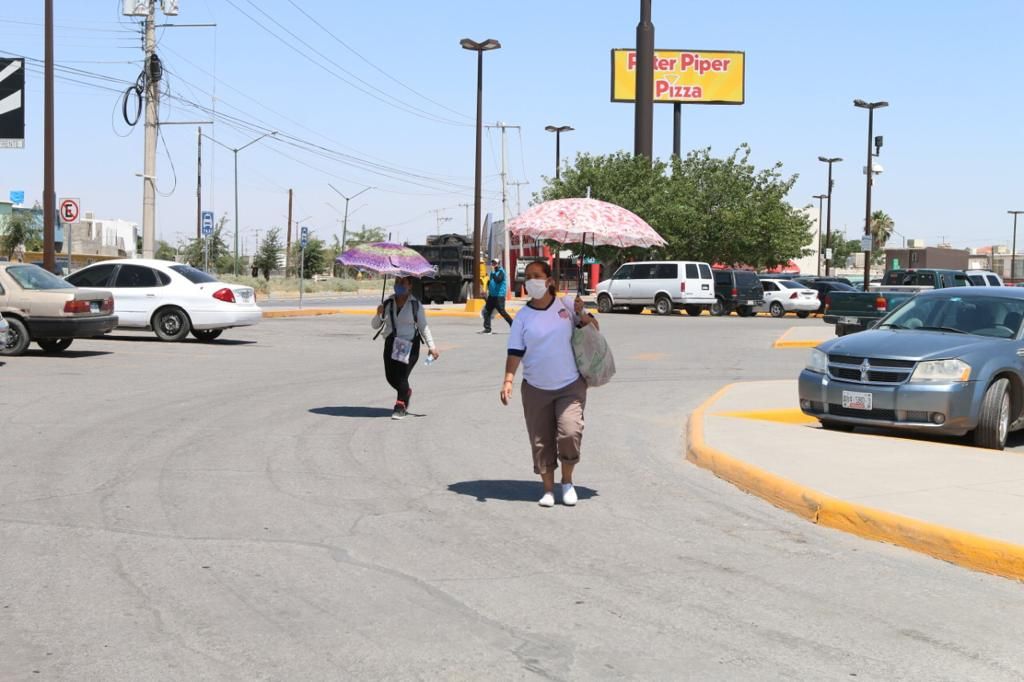 Continúan altas temperaturas, se prevé viernes soleado y caluroso