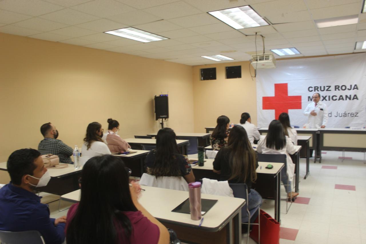 Se profesionaliza Cruz Roja delegación Juárez