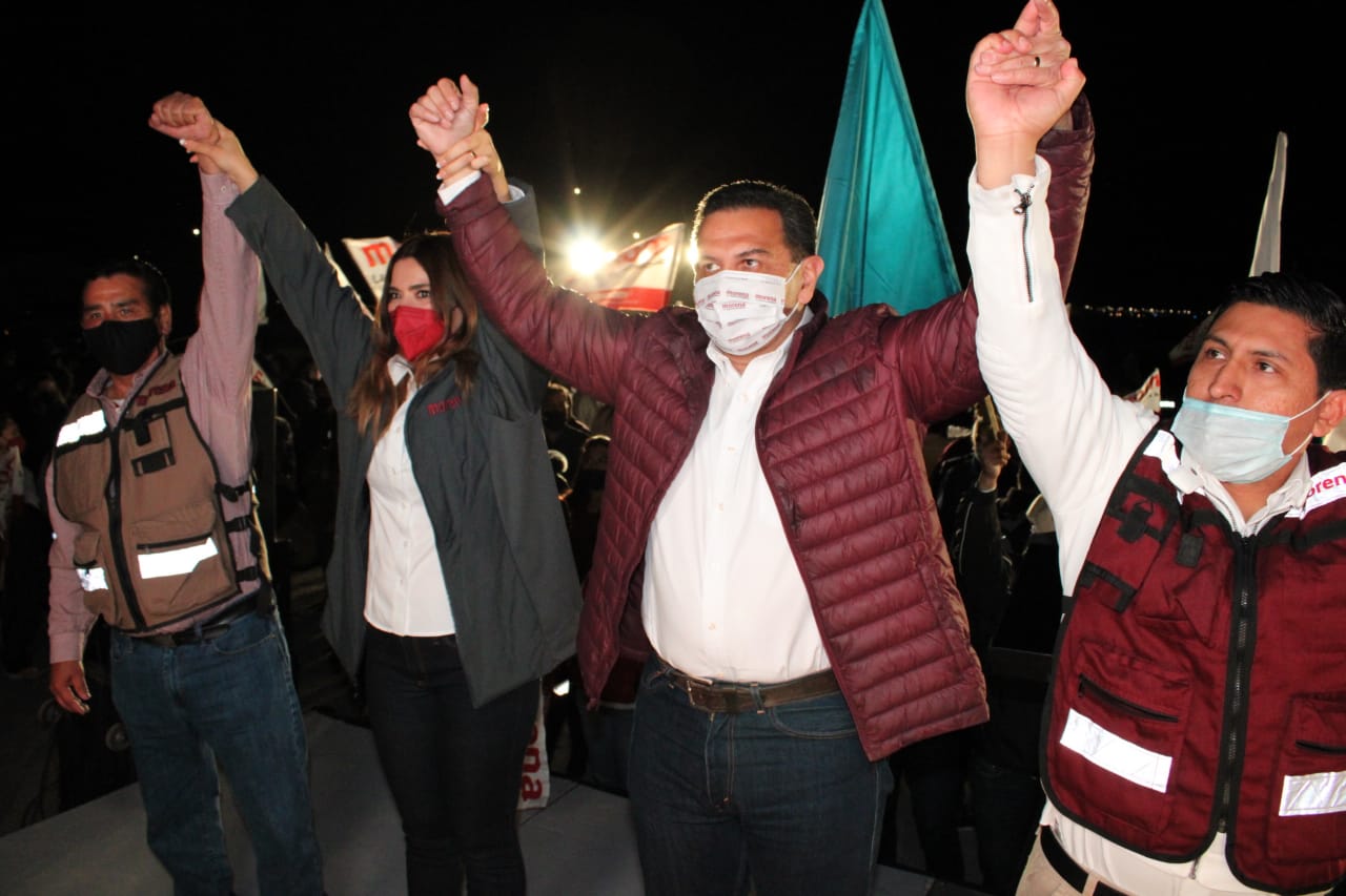 En uno de los rincones olvidados de la ciudad, arranca cruz Pérez Cuellar su campaña