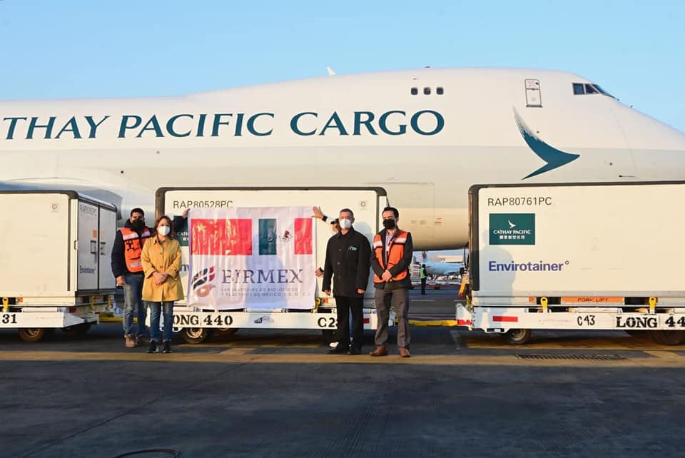 México recibió un millón de dosis de vacunas Sinovac contra COVID-19